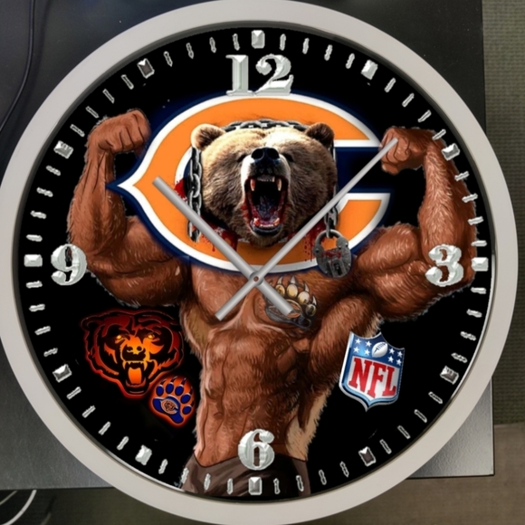 Chicago bears clock - Picture 2 of 5